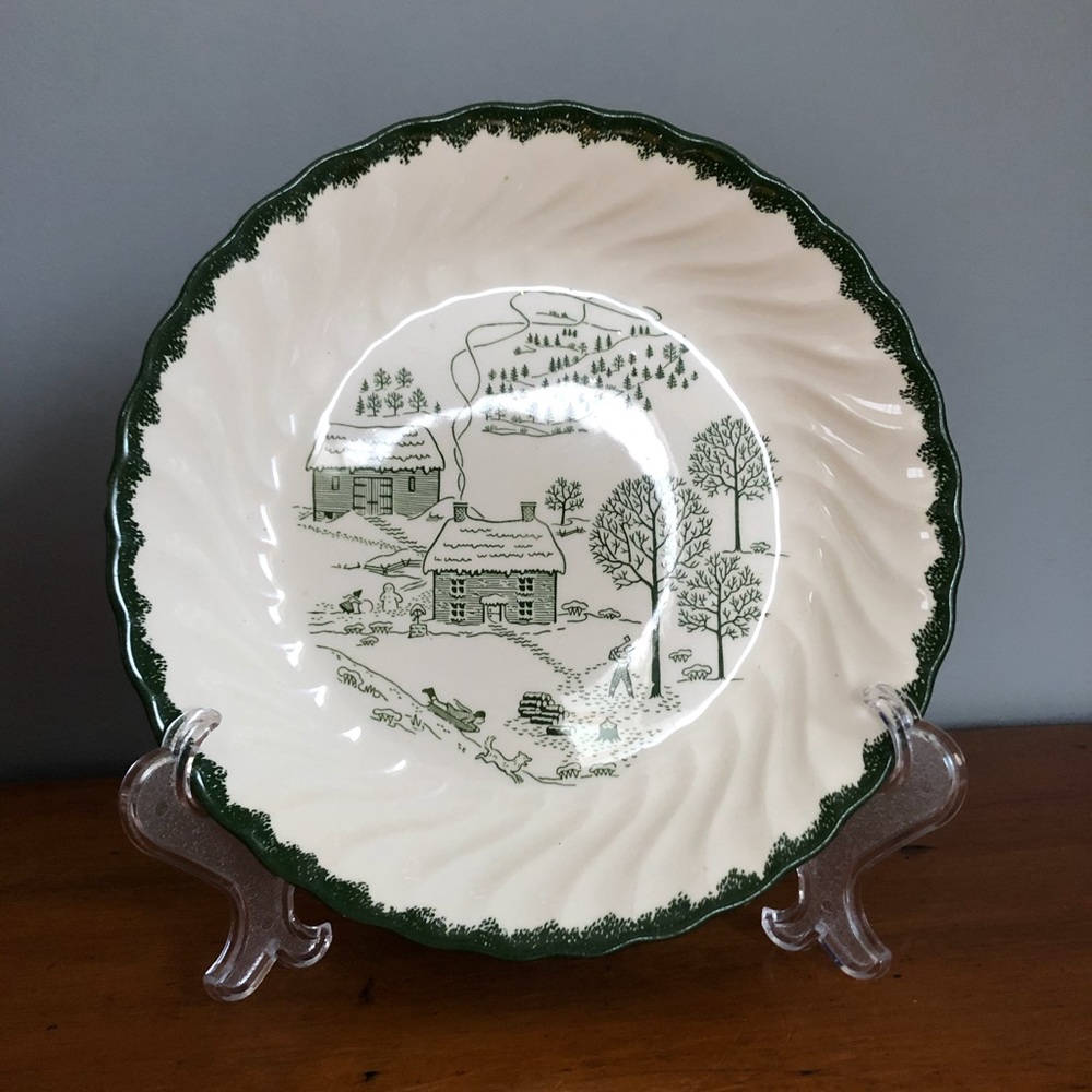 50’s Winter Landscape Pie Pan